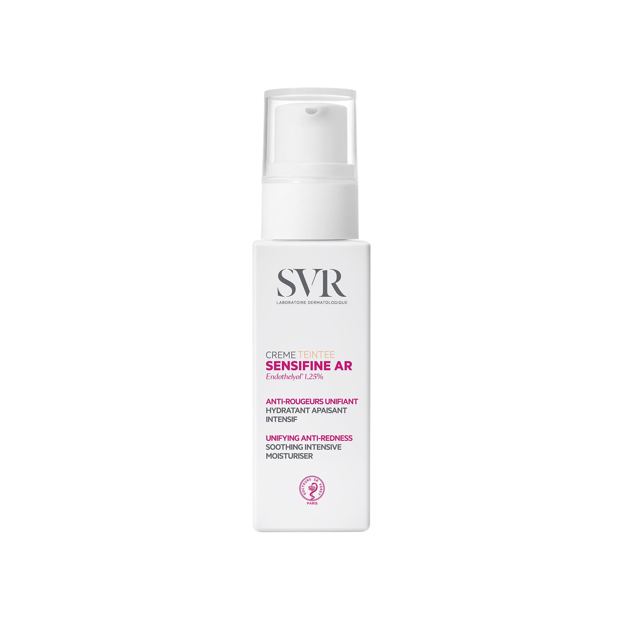 Flacon pompe blanc SVR Sensifine AR Crème Teintée anti-rougeurs avec bouchon transparent sur fond blanc.